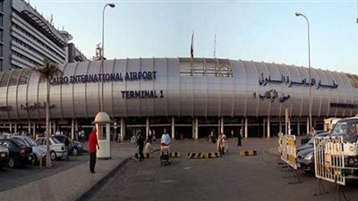 إقلاع ووصول 115 رحلة بمطار القاهرة لنقل 15 ألفا و 870 راكبا