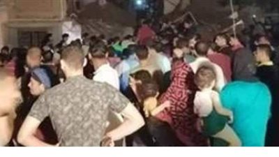 المنوفية:  استخراج 47 اسطوانة غاز معدة للتعبئة من العقار المنهار