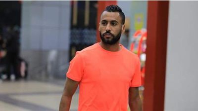 حسام عاشور: 