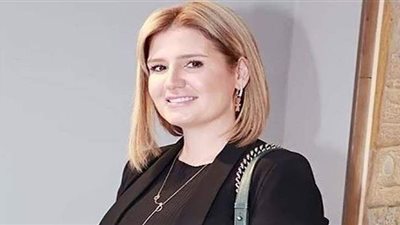 هنا شيحة:  الحسد يمنعني من  نشر صوري على السوشيال ميديا