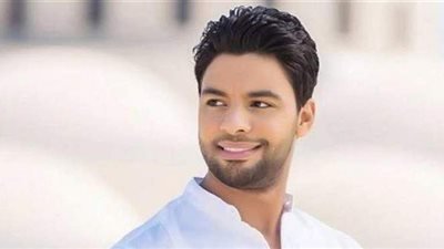 أحمد جمال يحتفل بنجاح من غير مجاملة على الراديو ٩٠٩٠.. الثلاثاء