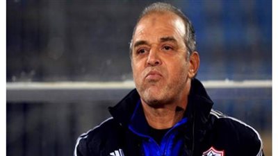 اجتماع محمد صلاح بثلاثي طنطا قبل مباراة حرس الحدود