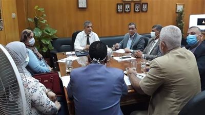 لجنة متابعة اختبارات القدرات بجامعة بنها تستعرض تقارير الكليات