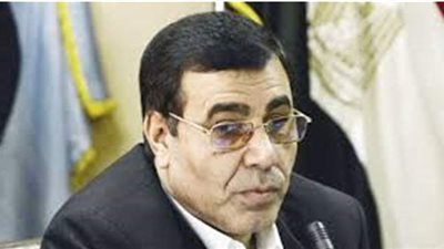 النقابة العامة للغزل والنسيج تنجح في صرف رواتب عمال 