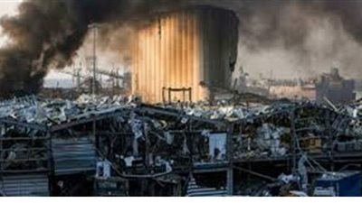 المحقق العدلي بتفجير مرفأ بيروت يصدر مذكرة توقيف بحق المدير العام للجمارك