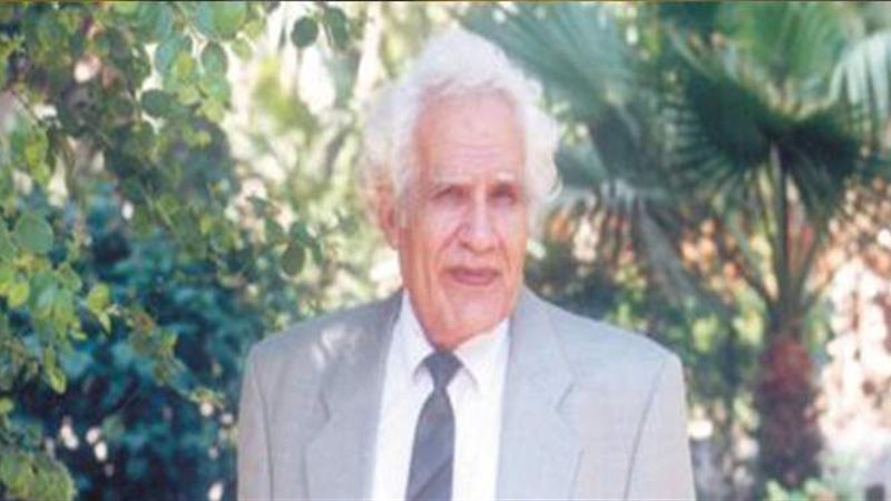 الدكتور أحمد مستجير