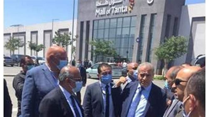 وزير التموين خلال