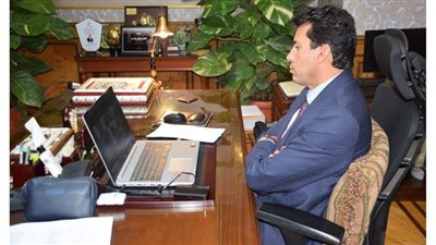 أشرف صبحي يشكر وزير الكهرباء لإنهاء أزمة انقطاع التيار عن اللجنة الأولمبية