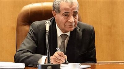 التموين : بقاء سعر رغيف الخبز بـ 5 قروش على البطاقات