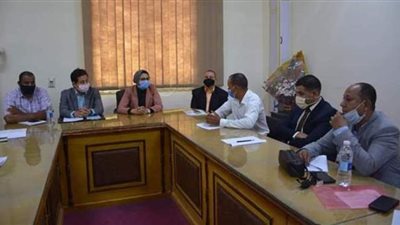 نائب محافظ الوادى الجديد تتابع عقد اختبارات المرشحين للعمل بفرع جهاز حماية المستهلك