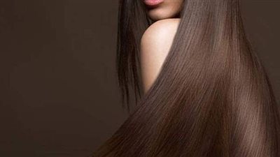 3 وصفات طبيعية لفرد شعرك في البيت بدون بروتين ولا كيراتين