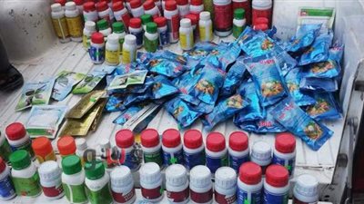 تموين الغربية: ضبط ٣٤٩ عبوة مبيدات زراعية محظور بيعها |  صور