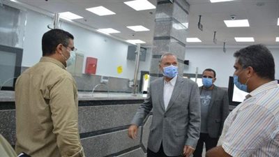 محافظ القليوبية يتفقد مستشفى كفر شكر المركزي لمتابعة نزح المياه الجوفية