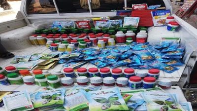 ضبط 350 عبوة مبيدات زراعية محظور تداولها بأسواق الغربية