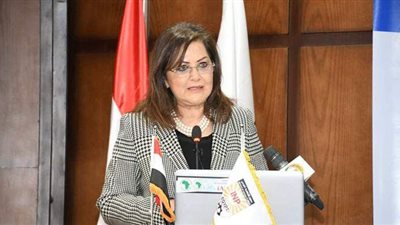 5.4 %  ارتفاعا بصادرات السلع غير البترولية خلال الربع الثالث من عام 2019/ 2020