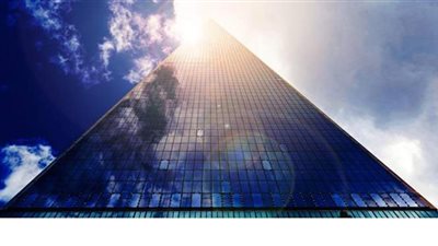 نوافذ زجاجية حديثة تحمي من أشعة الشمس وتنتج التيار الكهربائي