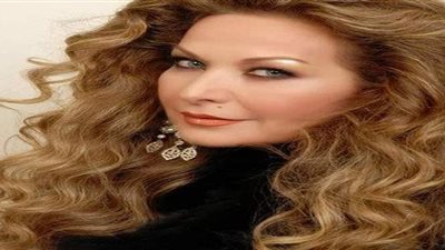 تكريم رغدة في مهرجان الإسكندرية السينمائي