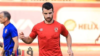 محمود متولي يجري جراحة الرباط الصليبي