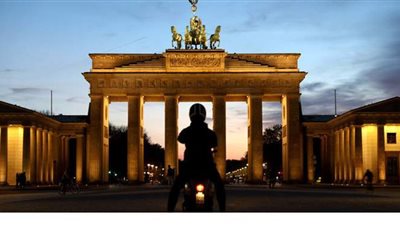 تخفيض أسبوع العمل إلى أربعة أيام لتجاوز الأزمة الاقتصادية في ألمانيا