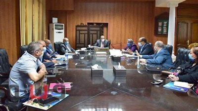 تحديث برنامج التسجيل للشعب الجديدة وأعمال التسويق بجامعة بني سويف