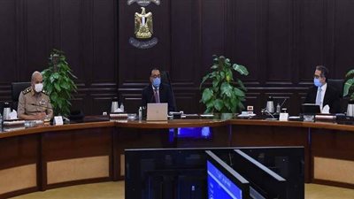 لجنة أزمة فيروس كورونا تناقش ملف عودة صلاة الجمعة | فيديو