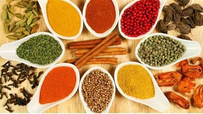 3 أعشاب أضيفيها لأطعمتك لصحة  أفراد أسرتك