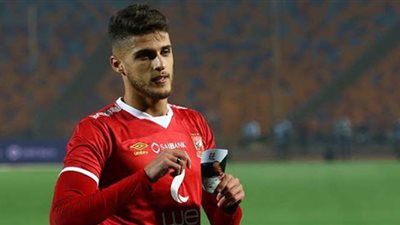 الشيخ يكتفي بأداء جلسة في «الجيم»