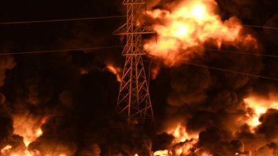 انفجار  هائل بمستودع صناعى في ولاية تكساس الأمريكية| فيديو وصور