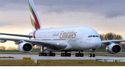 الإمارات: سنعمل على إعادة خدمة الطيران 100%