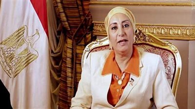 نائبة: ظاهرة اليوتيوبر مهنة استرزاق وتهدد قيم المجتمع