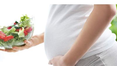 للحامل .. 9 مكونات غذائية تناوليها يوميا طوال أشهر الحمل