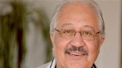 نهال عنبر  لخالد زكي:  أنت لما بتكبر  بتزداد وسامة