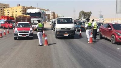 حملات مرورية تحرر 5 آلاف مخالفة أعلى الطرق السريعة