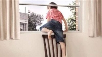 سقوط طفل من الطابق السابع بمنزله في طنطا