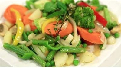 طريقة عمل الخضار السوتيه بدون دهون