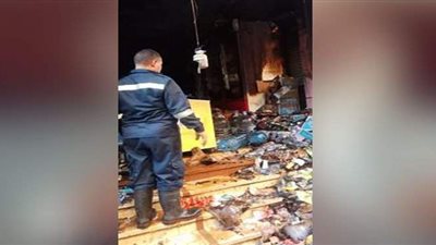 نشوب حريق في محل وإصابة مالكه  بالعجمي | صور