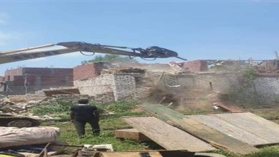 استرداد 4400 متر تعد على أملاك الري والصرف بالمحلة في الغربية