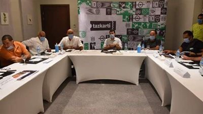 وزير الرياضة يبحث ترتيبات حفل قرعة مونديال اليد مع اللجنة المنظمة