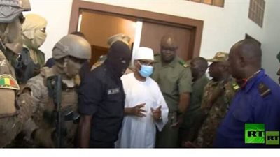 واشنطن تعلق تعاونها العسكري مع مالي بعد الإطاحة بالرئيس