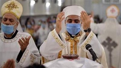 مطران كاثوليك الاقصر يترأس قداس الاحتفال بعيد السيدة العذراء