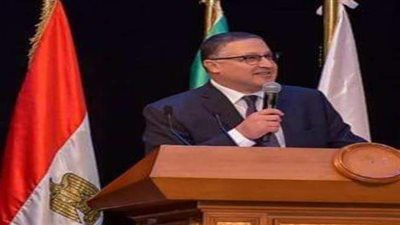 أول رد من رئيس جامعة بنها على عزل عميد كلية التربية السابق بسبب رشوة جنسية