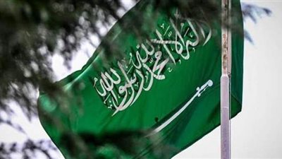 السعودية تمدد صلاحية تأشيرات الخروج والعودة المنتهية بسبب كورونا