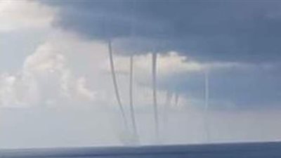 6 أعاصير  تضرب ولاية أمريكية في مكان و وقت واحد | فيديو