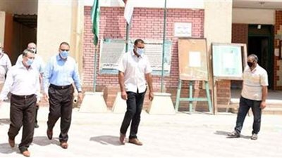 محافظ الشرقية يتفقد سير امتحانات الدور الثاني لشهادة الثانوية العامة