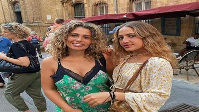 أحدث ظهور لزينة عاشور الزوجة السابقة لعمرو دياب