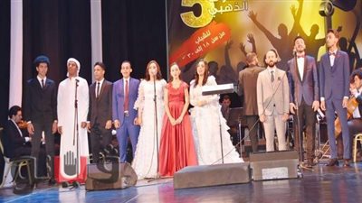 وزيرة الثقافة تسلم جوائز الدورة الخامسة من مسابقة الصوت الذهبي