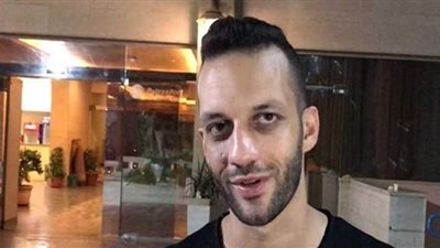 أمير مرتضى: 