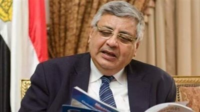 مستشار الرئيس: تجربتنا فريدة وهناك تعاون من كافة أجهزة الدولة للقضاء على كورونا