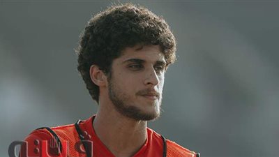 الأهلي يجهز أحمد الشيخ لمباراة الجونة
