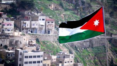 عزل 19 مبنى سكنيا في الأردن بسبب تفشي كورونا